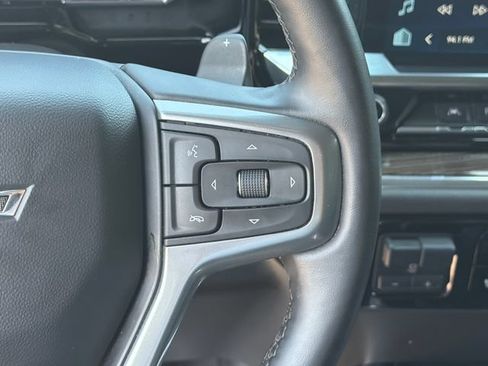 Used 2024 Chevrolet Silverado 1500 LT Trail Boss w/ Convenience Package II AWD/4WD image 27