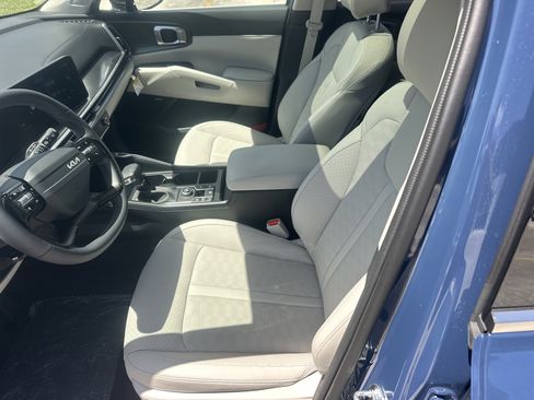New 2026 Kia Sorento EX FWD image 18