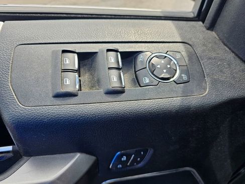 Used 2020 Ford F150 Platinum w/ Technology Package AWD/4WD image 11