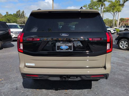 New 2026 Ford Expedition Tremor image 4