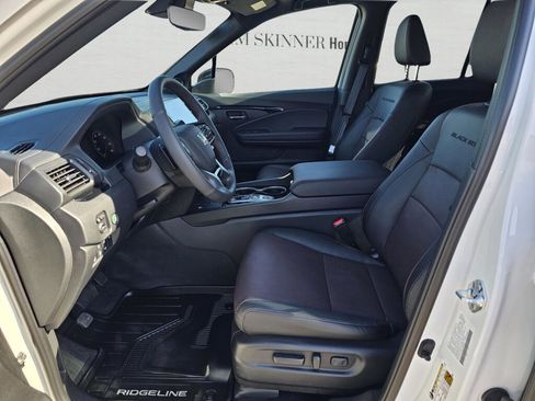 Certified 2026 Honda Ridgeline Black Edition image 17