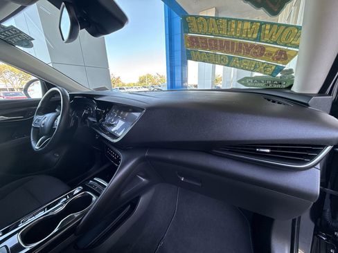 Used 2023 Buick Envision Preferred image 26