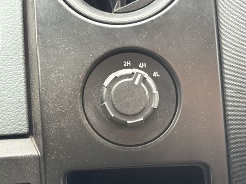 Used 2013 Ford F150 XL w/ Mid Equipment Group image 23