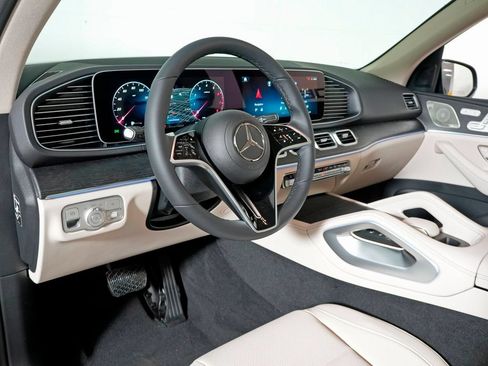 Certified 2026 Mercedes-Benz GLE 450 4MATIC image 15