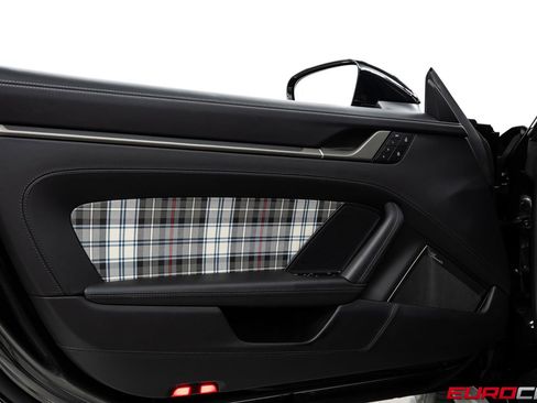 Used 2025 Porsche 911 Turbo S image 23