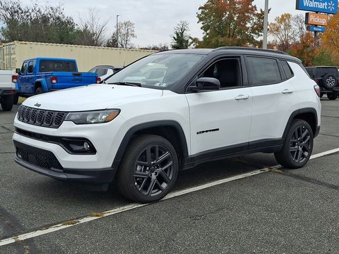 New 2026 Jeep Compass Limited w/ Sun, Sound & Navigation Group AWD/4WD image 2