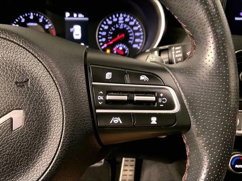 Used 2023 Kia Stinger GT-Line w/ Sun & Sound Package AWD/4WD image 19