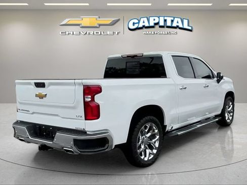 Used 2025 Chevrolet Silverado 1500 LTZ w/ LTZ Premium Package AWD/4WD image 5