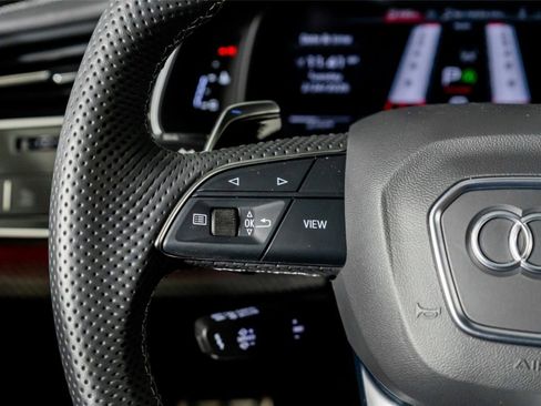 Used 2025 Audi RS Q8 performance image 45