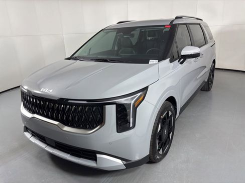 New 2026 Kia Carnival EX FWD image 4