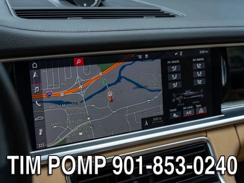 Used 2019 Porsche Panamera image 20