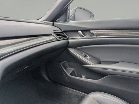 Used 2021 Honda Accord Sport image 23