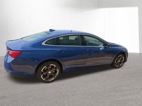 Used 2023 Chevrolet Malibu LT FWD image 18