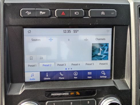 Certified 2018 Ford F150 Raptor w/ Equipment Group 802A Luxury image 23