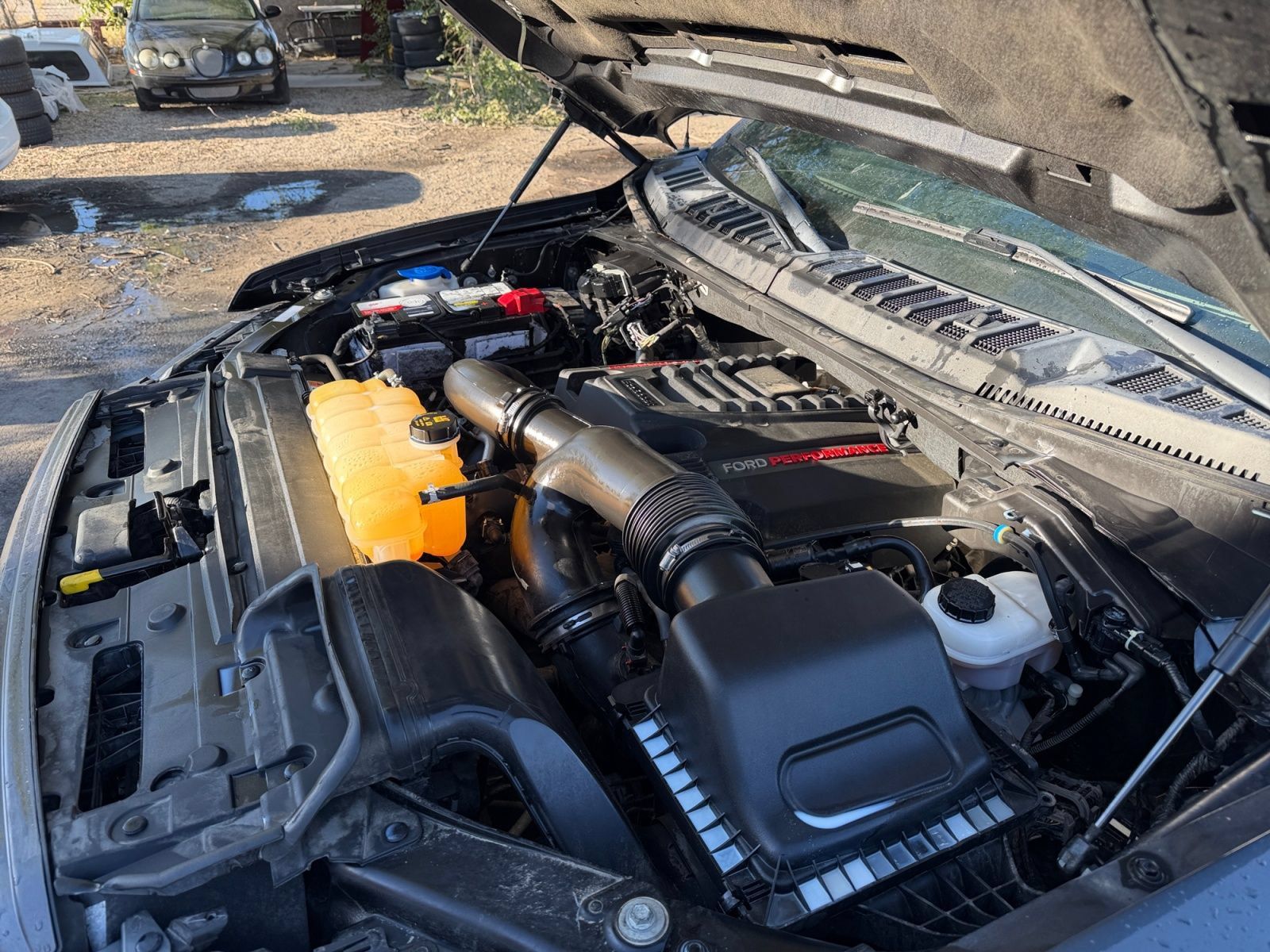 Used 2019 Ford F150 Raptor w/ Equipment Group 802A Luxury AWD/4WD image 43