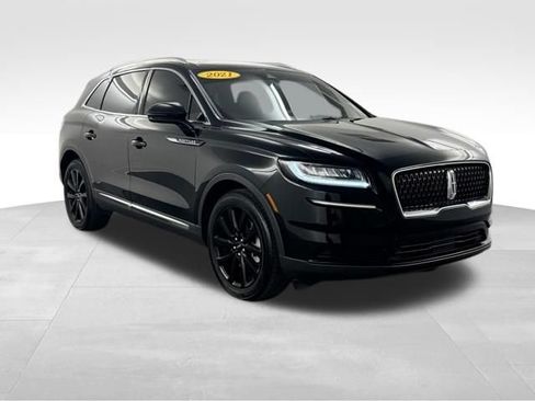 Used 2021 Lincoln Nautilus Reserve w/ Monochromatic Package FWD image 3