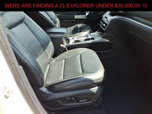 Used 2021 Ford Explorer XLT w/ Equipment Group 202A AWD/4WD image 8