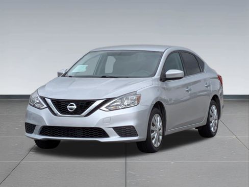 Used 2017 Nissan Sentra S FWD image 10