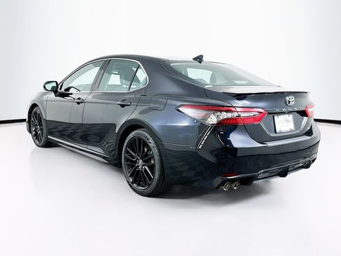 Used 2023 Toyota Camry XSE FWD image 5
