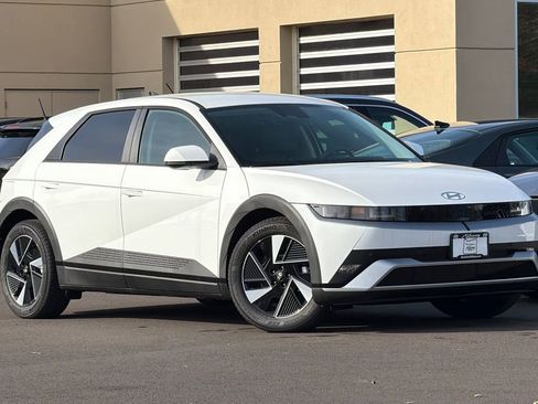 New 2026 Hyundai Ioniq 5 SEL image 2