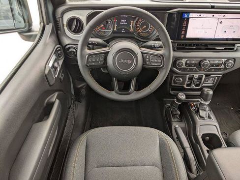 Certified 2026 Jeep Wrangler Unlimited Sport AWD/4WD image 9