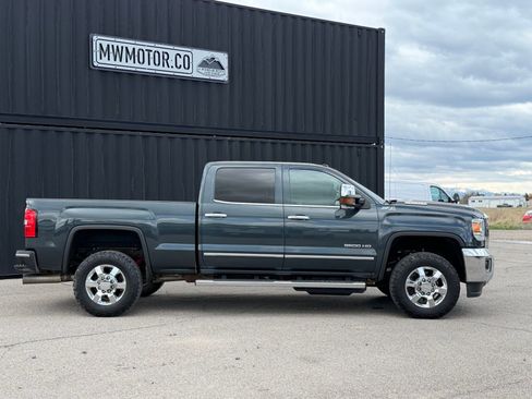Used 2018 GMC Sierra 3500 SLT w/ Duramax Plus Package AWD/4WD image 3