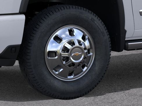 New 2026 Chevrolet Silverado 3500 High Country w/ High Country Premium Package AWD/4WD image 9