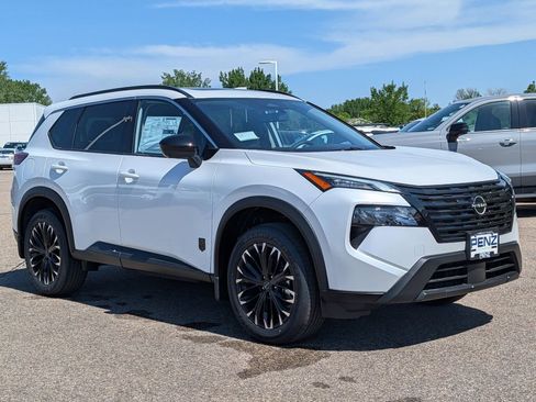 New 2026 Nissan Rogue SV AWD/4WD image 1