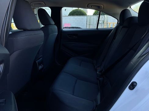 Used 2025 Toyota Corolla LE image 11