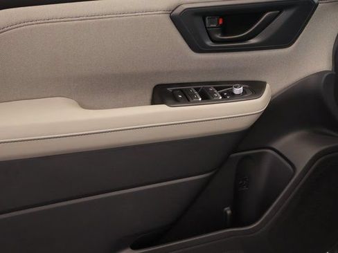 New 2026 Subaru Forester Premium AWD/4WD image 11