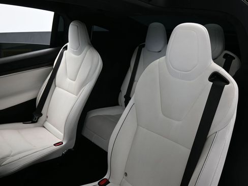 Used 2022 Tesla Model X Plaid AWD/4WD image 33