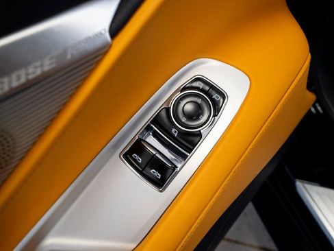 Used 2023 Chevrolet Corvette Stingray Preferred Cpe w/ Z51 Performance Package RWD image 27