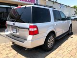 Used 2017 Ford Expedition XLT image 2