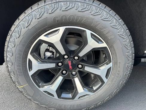 New 2026 GMC Yukon AT4 w/ AT4 Premium Package AWD/4WD image 23