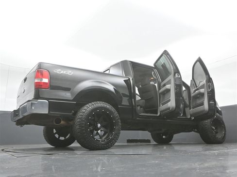 Used 2005 Ford F150 XLT image 38