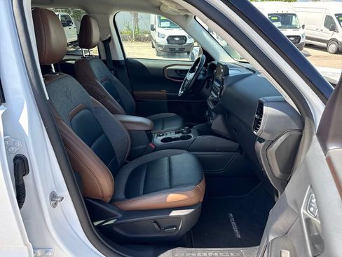 Certified 2023 Ford Bronco Sport Outer Banks AWD/4WD image 24