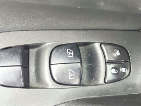 Used 2017 Nissan Altima 2.5 SL image 16