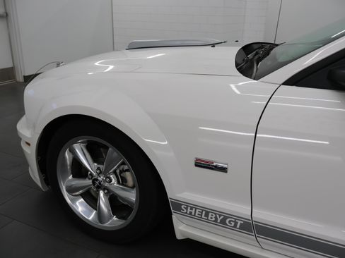 Used 2007 Ford Mustang GT Premium RWD image 35