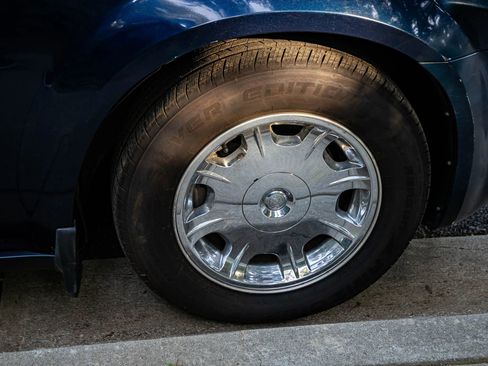 Used 2005 Chrysler 300 Touring image 14