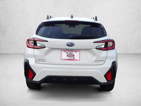 Certified 2025 Subaru Crosstrek 2.0i Premium image 3