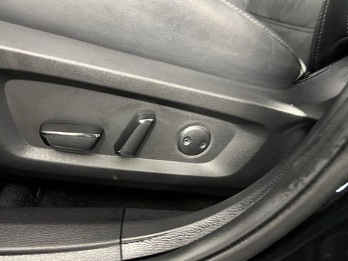 Used 2023 Mitsubishi Outlander SEL image 28