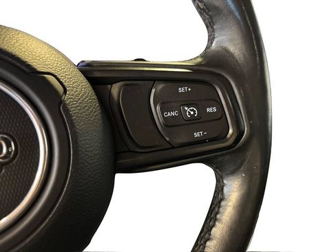 Used 2018 Jeep Wrangler Unlimited Sport AWD/4WD image 32