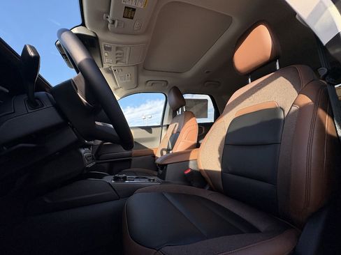New 2025 Ford Bronco Sport Outer Banks w/ Outer Banks Tech Package+ AWD/4WD image 16