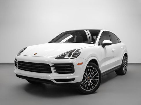 Certified 2023 Porsche Cayenne Platinum Edition AWD/4WD image 1
