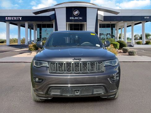 Used 2020 Jeep Grand Cherokee Altitude RWD image 4