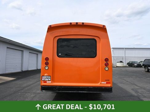 Used 2003 Ford E-450 and Econoline 450 RWD image 9