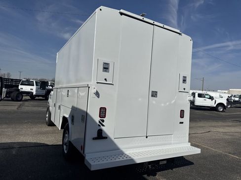 New 2025 Ford E-350 and Econoline 350 Super Duty w/ Power Equipment Group image 6