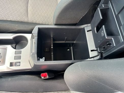 Used 2016 Toyota 4Runner SR5 image 25