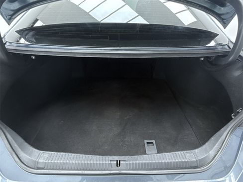 Used 2021 Toyota Avalon XLE image 38