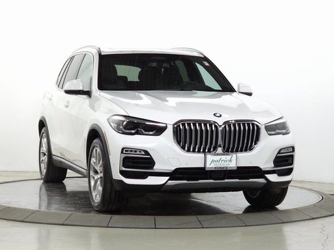 Used 2020 BMW X5 xDrive40i w/ Premium Package image 1